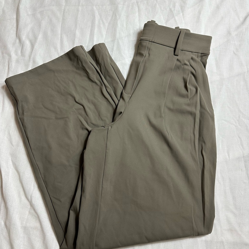 Lululemon Daydrift Slacks Wide Leg - Picture 5 of 7